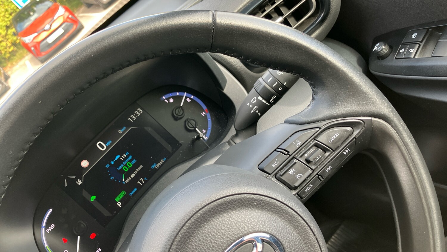 Used Toyota Yaris Cross 2022 for sale - 76115777: Photo 32