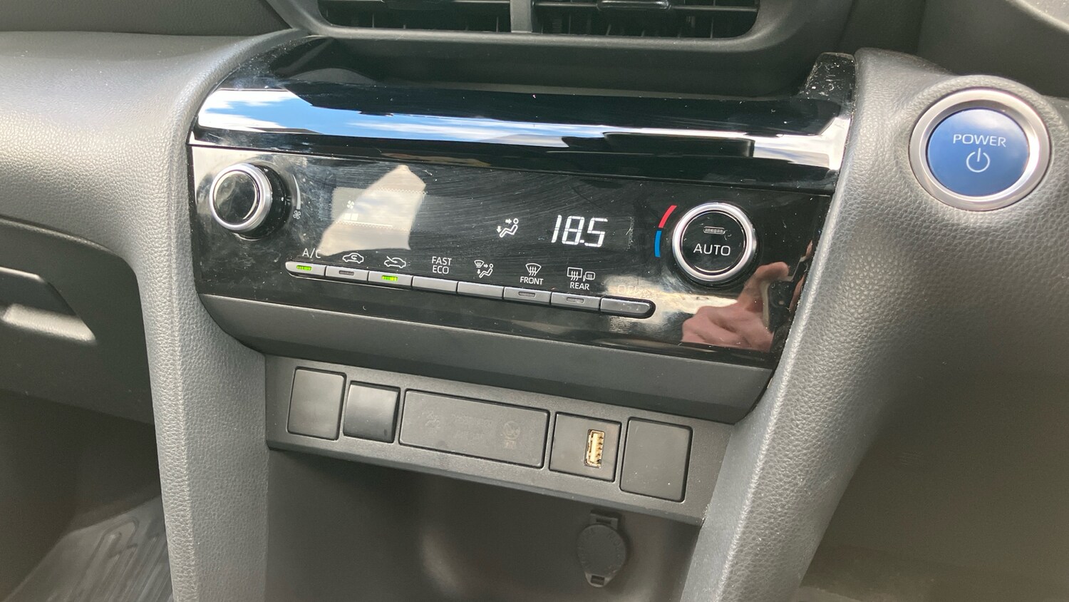 Used Toyota Yaris Cross 2022 for sale - 76115777: Photo 35