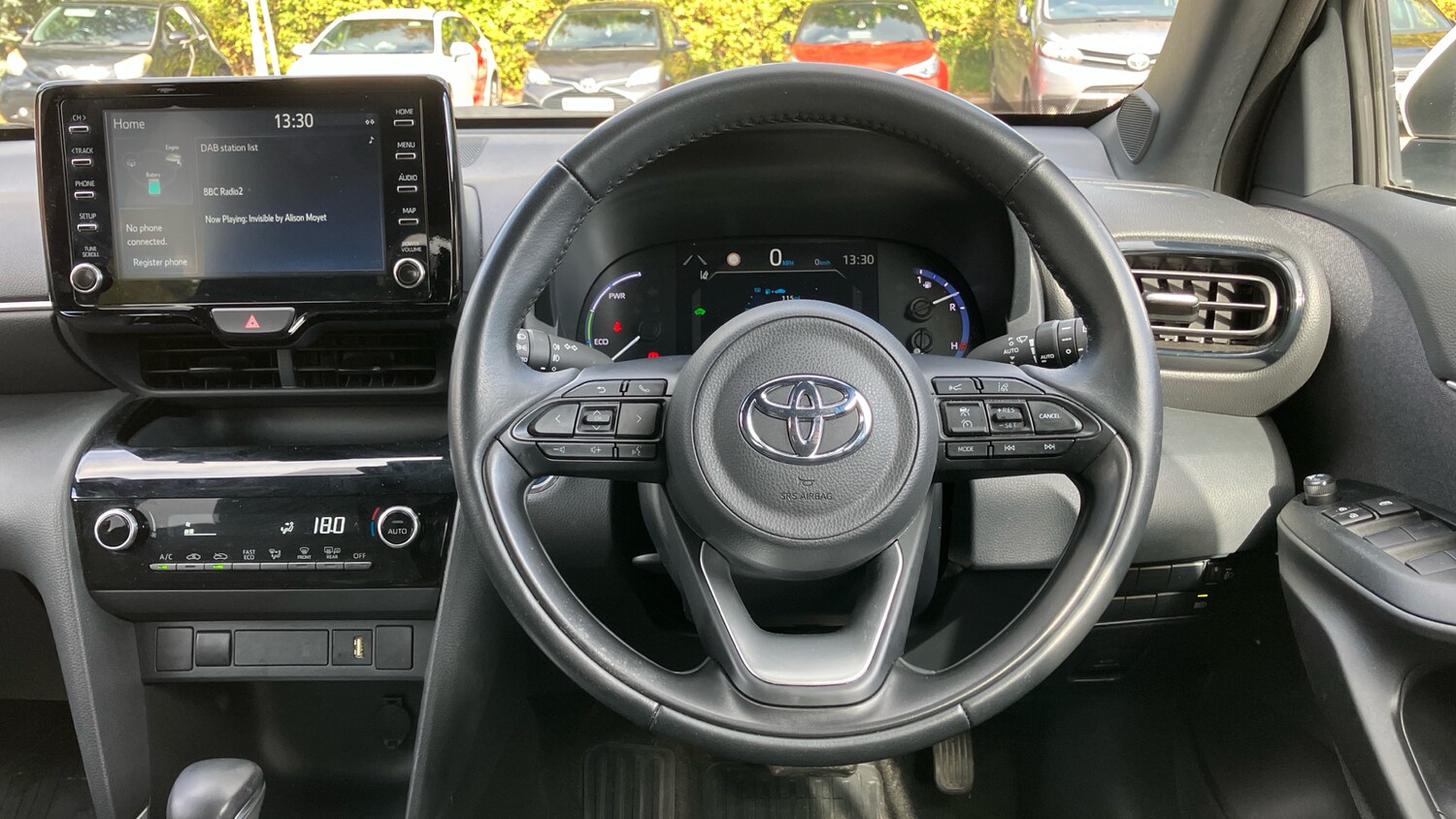 Used Toyota Yaris Cross 2022 for sale - 76115777: Photo 8