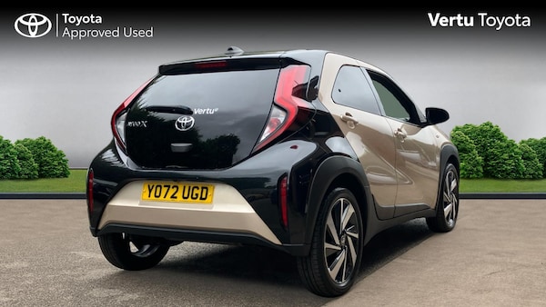 Used Toyota Aygo X 2022 for sale - 75791226: Photo 2