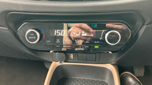 Used Toyota Aygo X 2022 for sale - 75791226: Photo 44