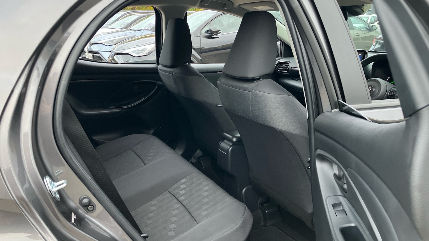 Used Toyota Yaris 2024 for sale - 76461759: Photo 12