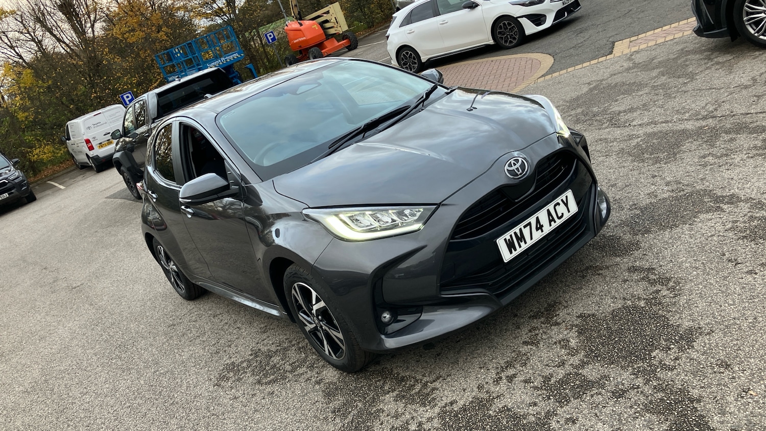 Used Toyota Yaris 2024 for sale - 76461759: Photo 28