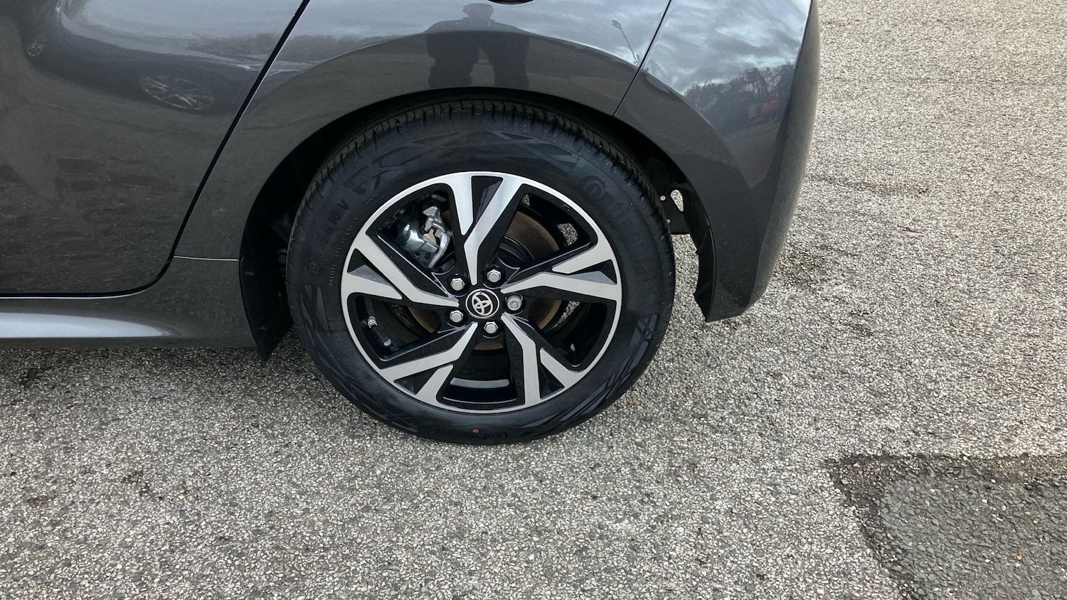 Used Toyota Yaris 2024 for sale - 76461759: Photo 35