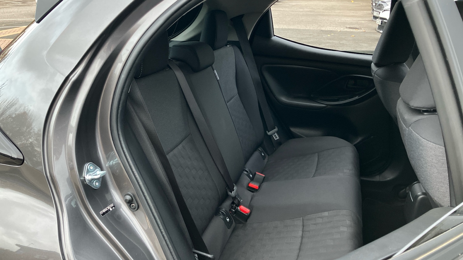 Used Toyota Yaris 2024 for sale - 76461759: Photo 40