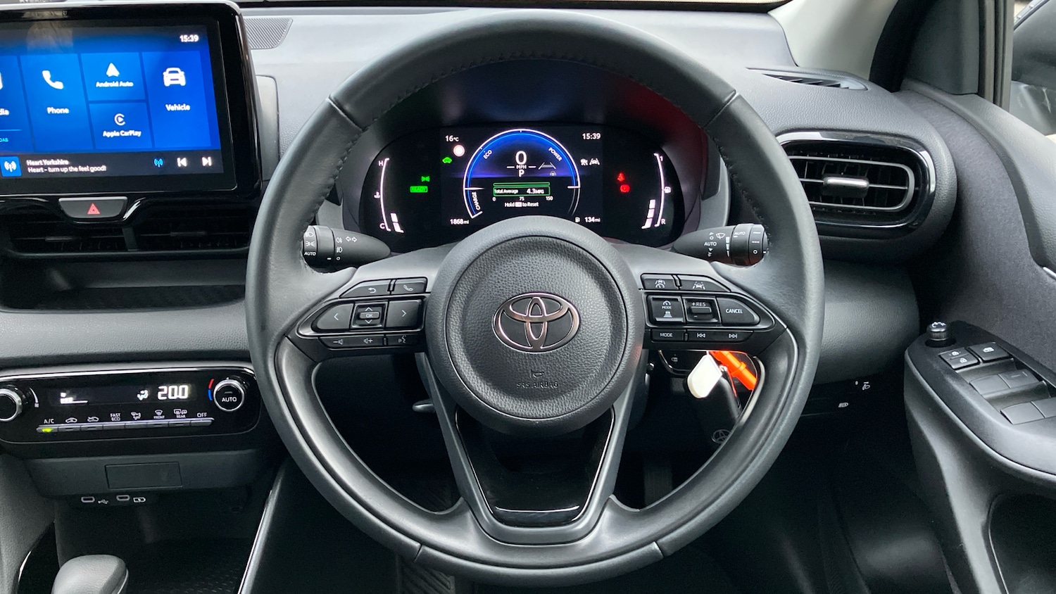 Used Toyota Yaris 2024 for sale - 76461759: Photo 8