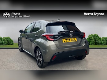 Used Toyota Yaris 2024 for sale - 75617477: Photo