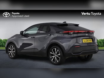 Used Toyota C-HR 2024 for sale - 79583521: Photo