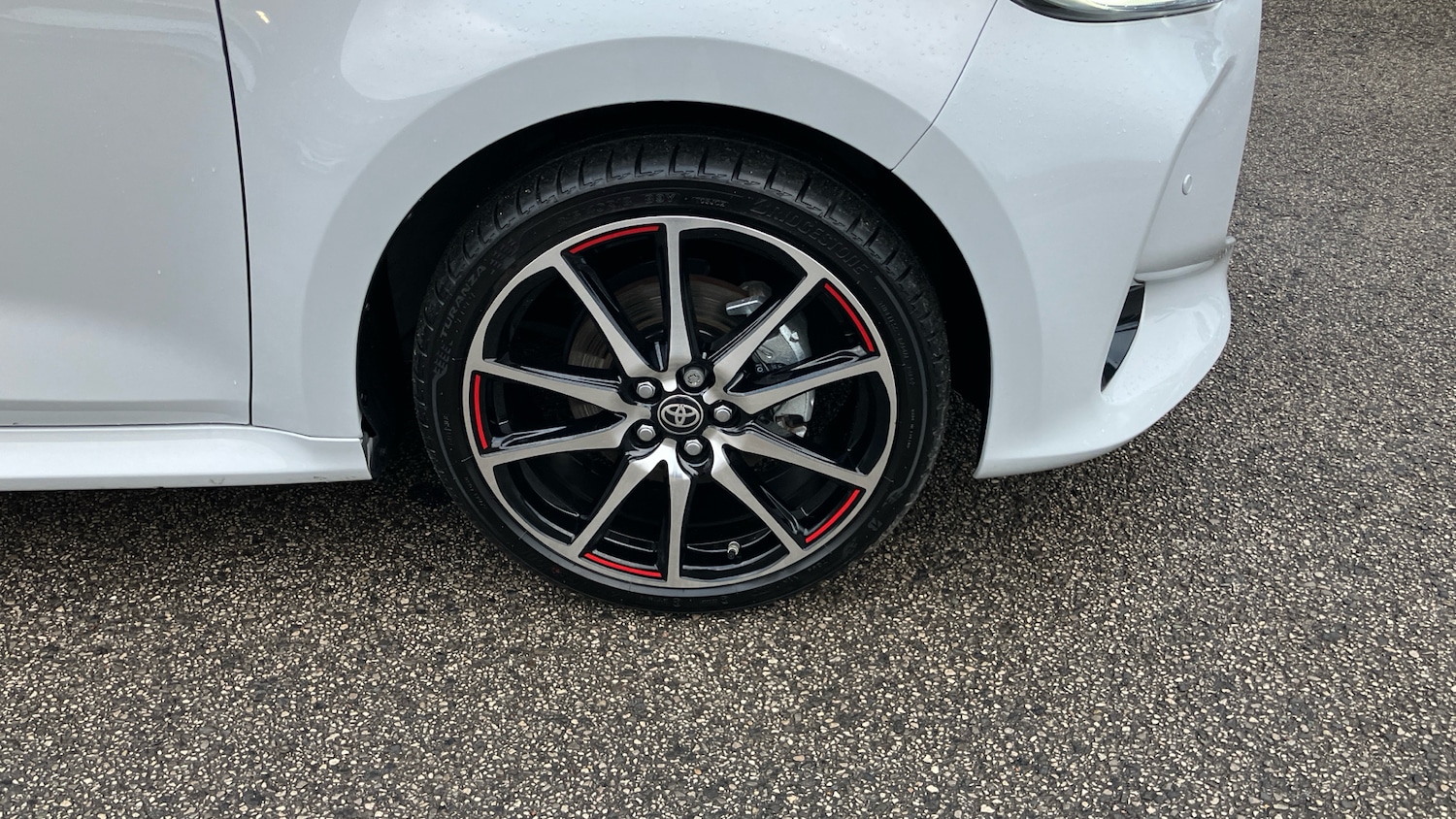 Used Toyota Yaris 2024 for sale - 77004175: Photo 33