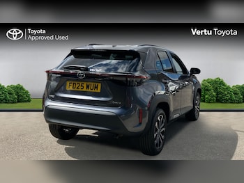 Used Toyota Yaris Cross 2025 for sale - 79240413: Photo
