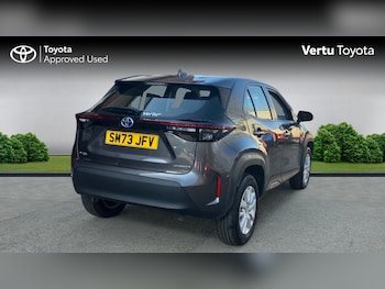 Used Toyota Yaris Cross 2023 for sale - 77883813: Photo