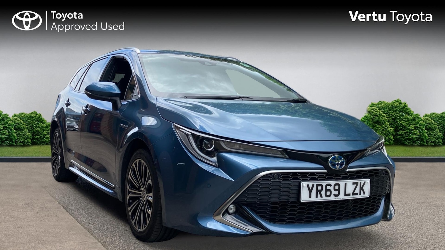 2019 Toyota Corolla 1.8 VVT-i Hybrid Excel 5dr CVT Hybrid Estate Estate Hybrid A - Picture 1 of 24