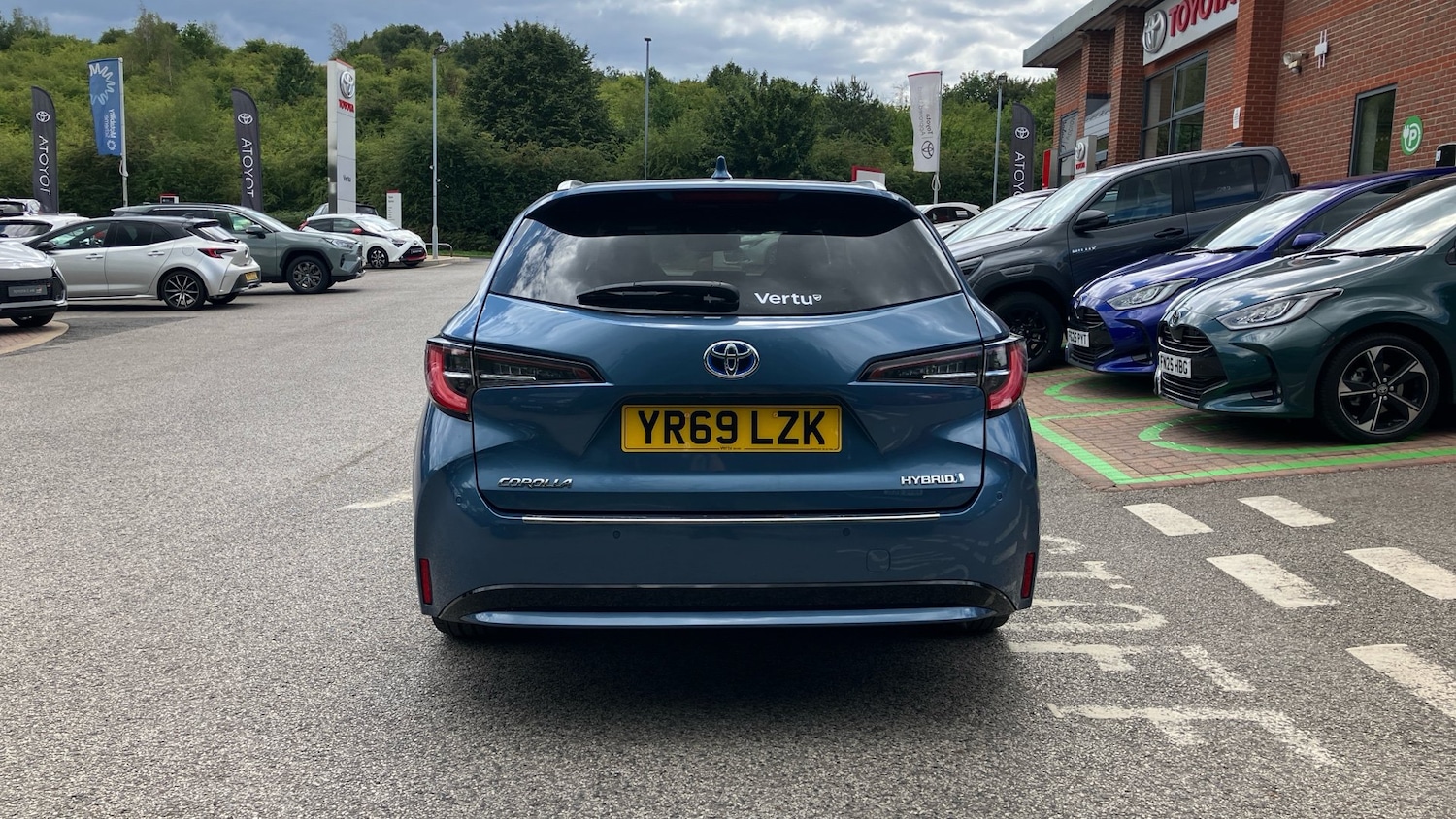 2019 Toyota Corolla 1.8 VVT-i Hybrid Excel 5dr CVT Hybrid Estate Estate Hybrid A - Picture 19 of 24