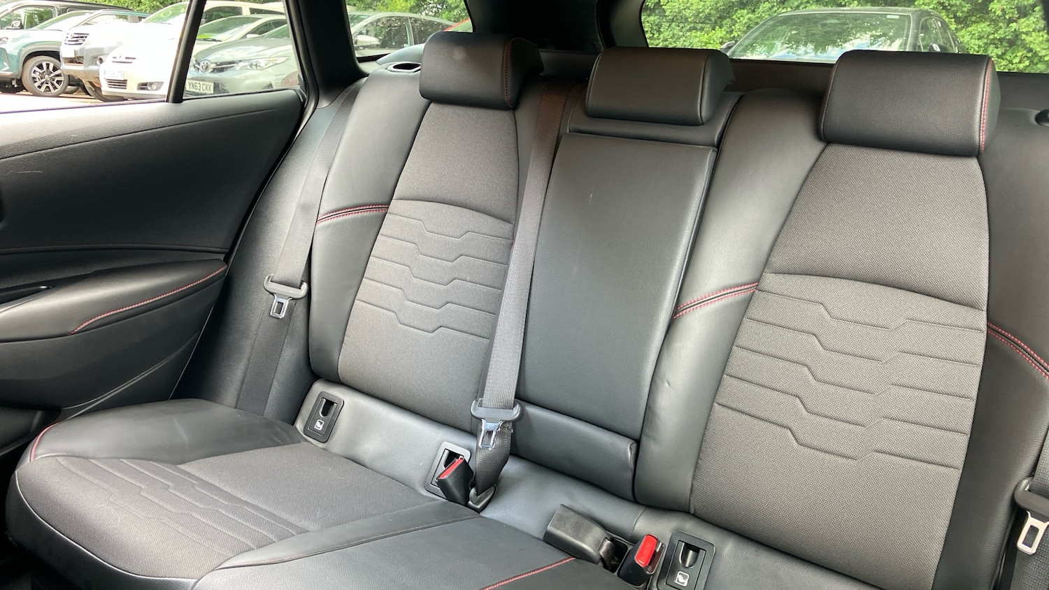 2019 Toyota Corolla 1.8 VVT-i Hybrid Excel 5dr CVT Hybrid Estate Estate Hybrid A - Picture 20 of 24