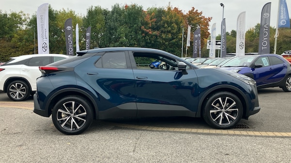 Used Toyota C-HR 2024 for sale - 76117330: Photo 16