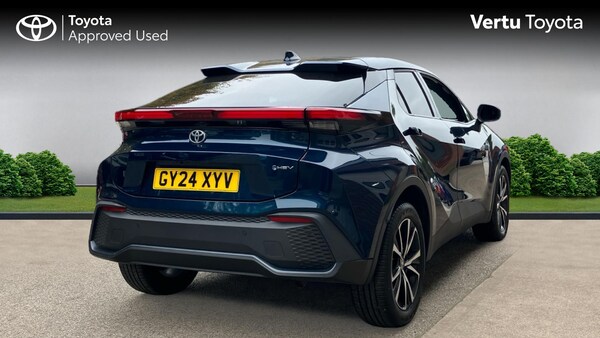Used Toyota C-HR 2024 for sale - 76117330: Photo 2