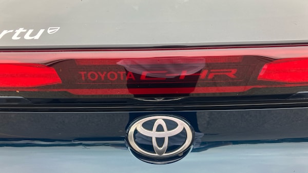 Used Toyota C-HR 2024 for sale - 76117330: Photo 36
