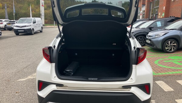 Used Toyota C-HR 2022 for sale - 76205958: Photo 14