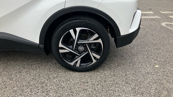 Used Toyota C-HR 2022 for sale - 76205958: Photo 35