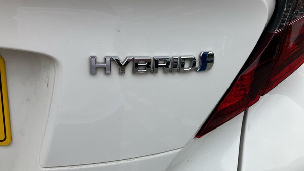 Used Toyota C-HR 2022 for sale - 76205958: Photo 37