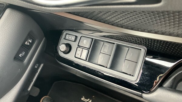 Used Toyota C-HR 2022 for sale - 76205958: Photo 48