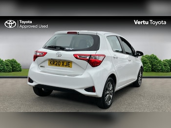Used Toyota Yaris 2020 for sale - 79261032: Photo
