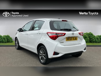 Used Toyota Yaris 2020 for sale - 79261032: Photo