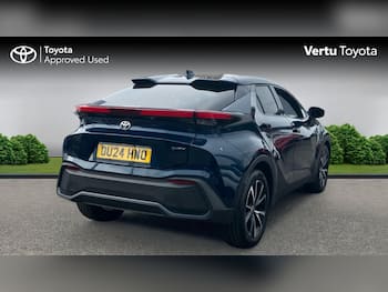 Used Toyota C-HR 2024 for sale - 79583536: Photo
