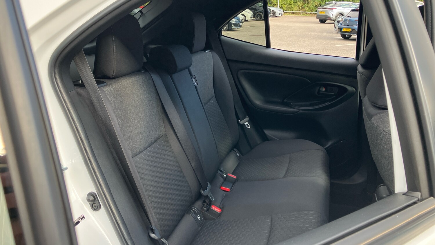 Used Toyota Yaris Cross 2025 for sale - 76038119: Photo 42