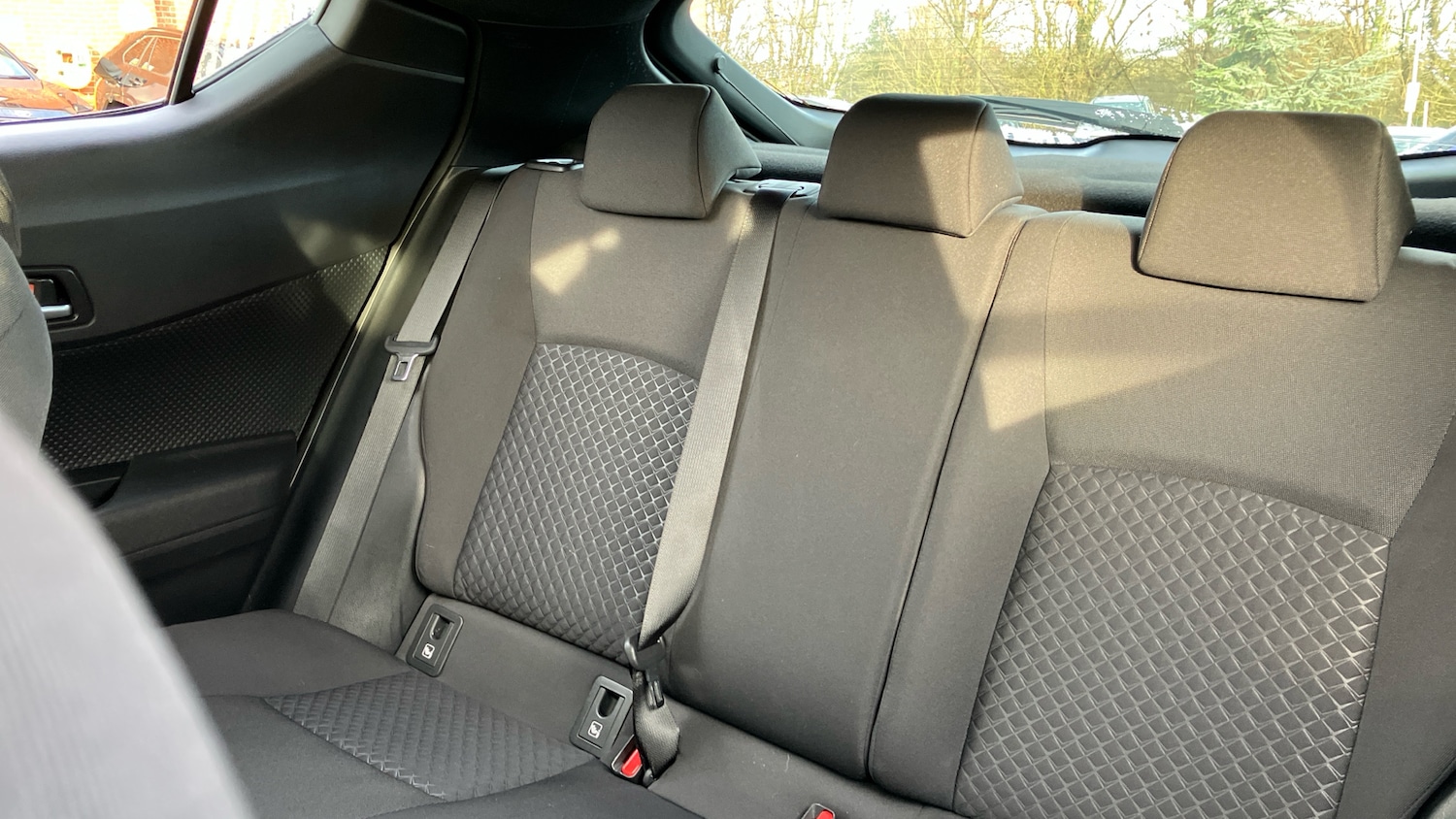 Used Toyota C-HR 2022 for sale - 76796828: Photo 20