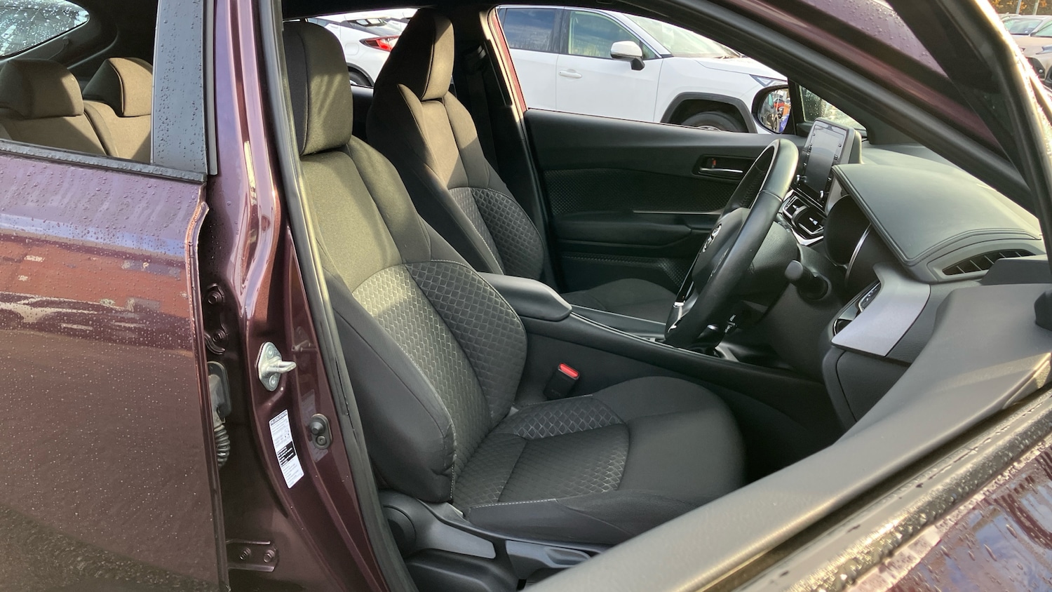 Used Toyota C-HR 2022 for sale - 76796828: Photo 39