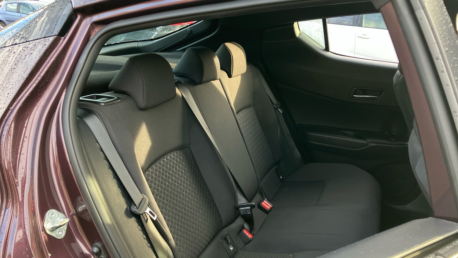 Used Toyota C-HR 2022 for sale - 76796828: Photo 41