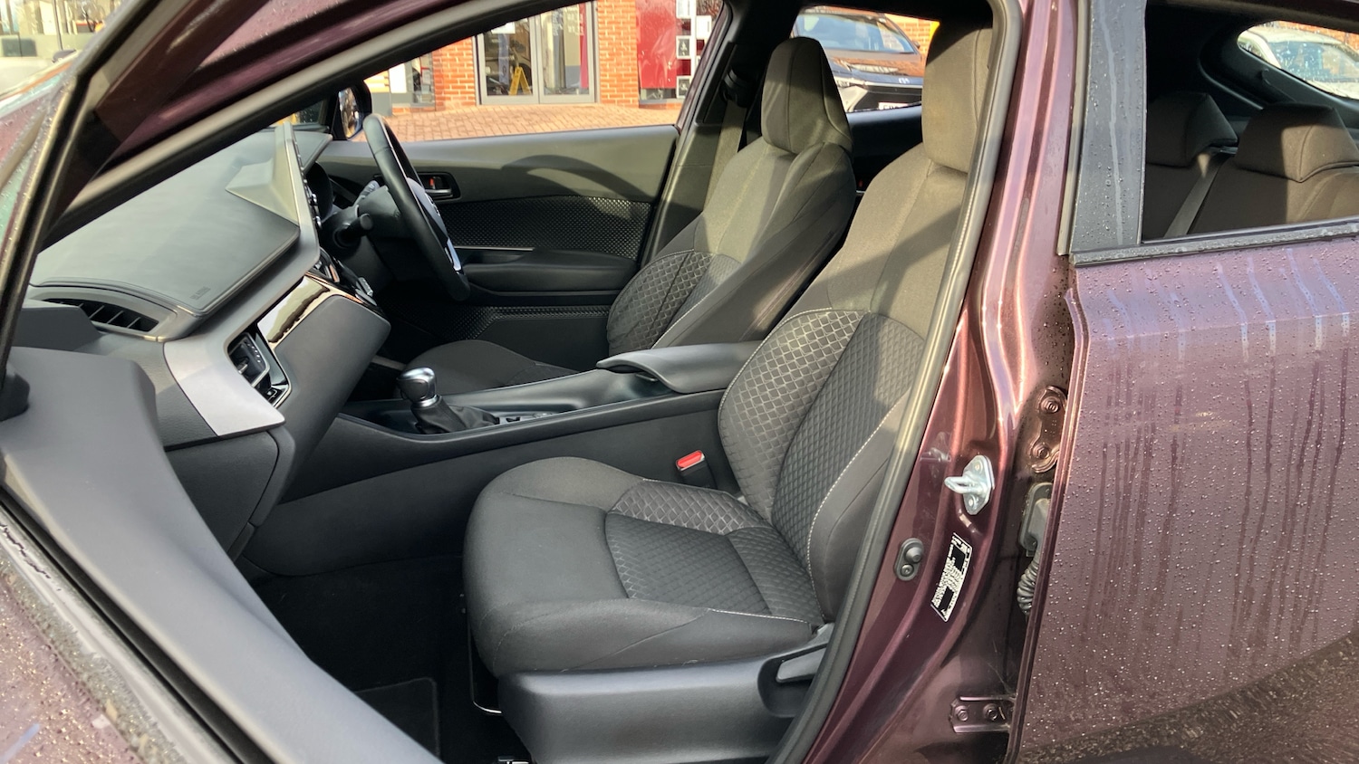 Used Toyota C-HR 2022 for sale - 76796828: Photo 43