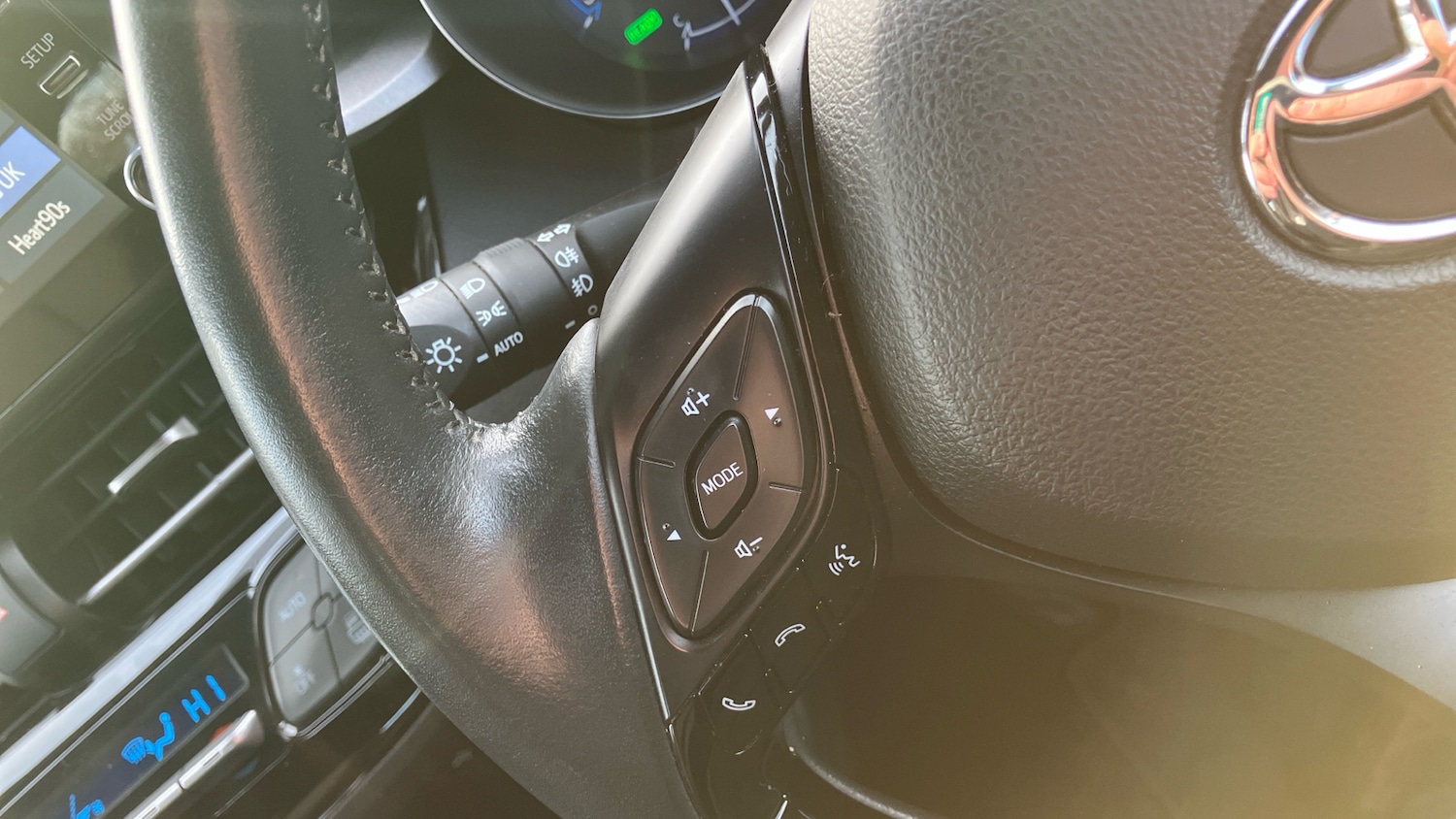 Used Toyota C-HR 2022 for sale - 76796828: Photo 45