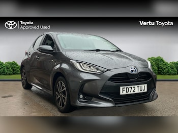Used Toyota Yaris 2023 for sale - 77420119: Photo