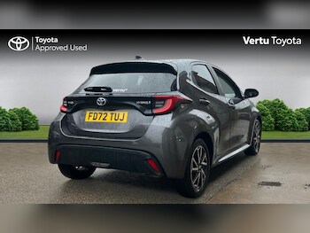 Used Toyota Yaris 2023 for sale - 77420119: Photo