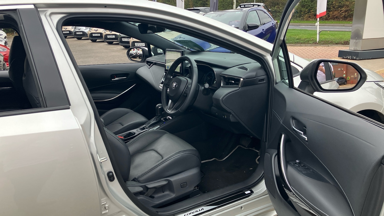 Used Toyota Corolla 2023 for sale - 76079676: Photo 11