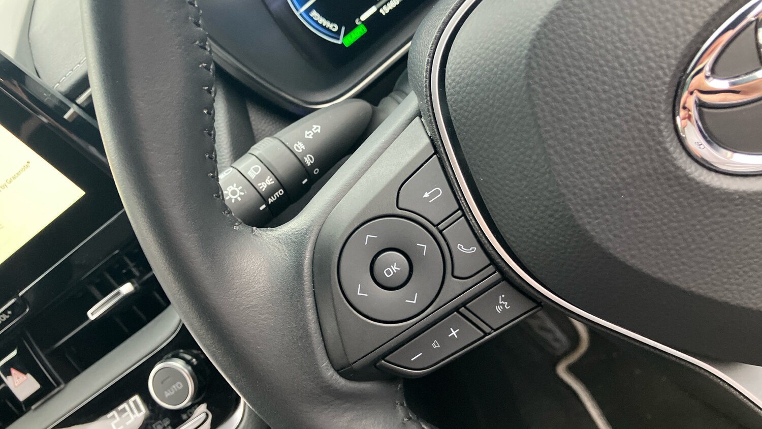 Used Toyota Corolla 2023 for sale - 76079676: Photo 46
