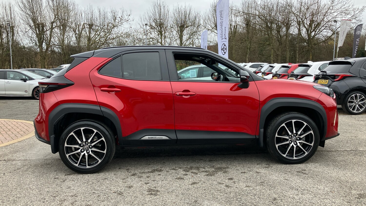 Used Toyota Yaris Cross 2023 for sale - 77068953: Photo 16