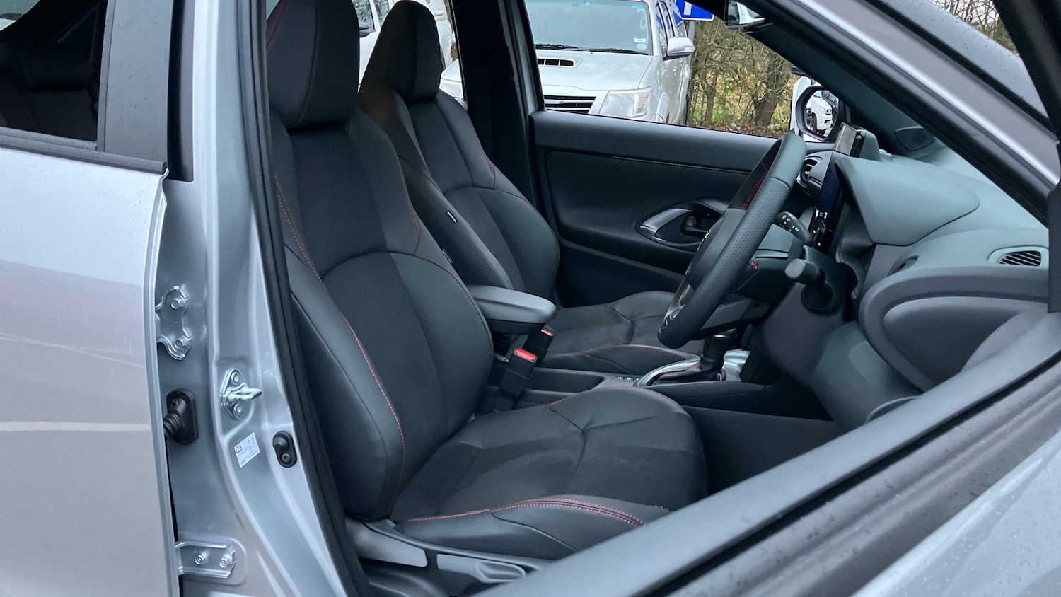 Used Toyota Yaris Cross 2025 for sale - 77893190: Photo 39