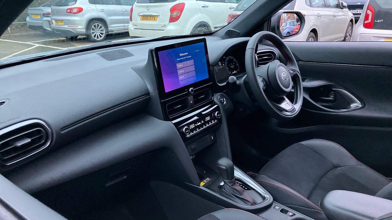 Used Toyota Yaris Cross 2025 for sale - 77893190: Photo 44