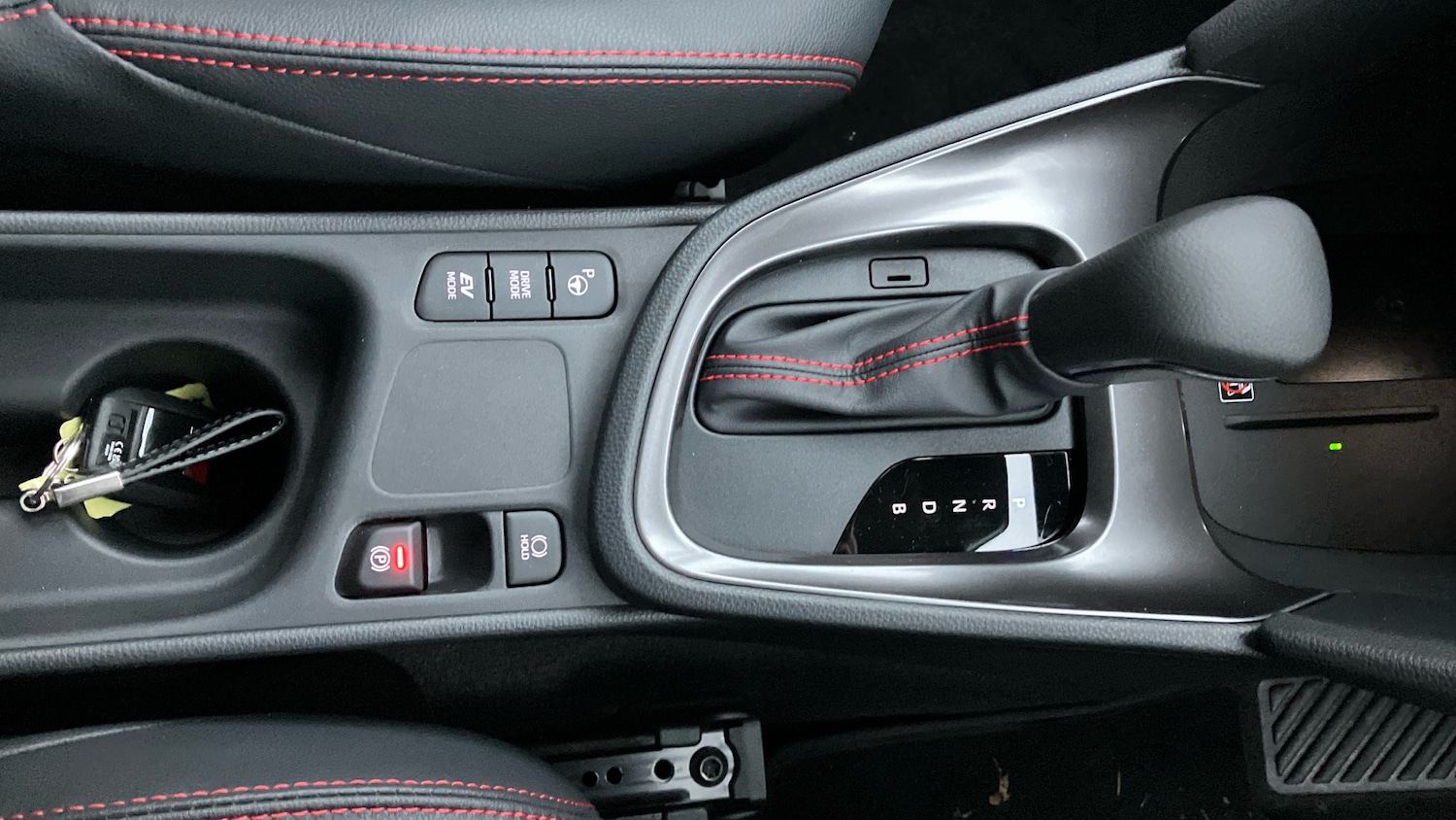 Used Toyota Yaris Cross 2025 for sale - 77893190: Photo 49