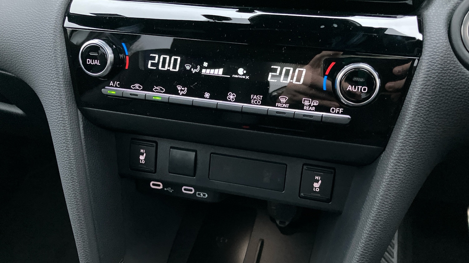 Used Toyota Yaris Cross 2025 for sale - 77893190: Photo 51