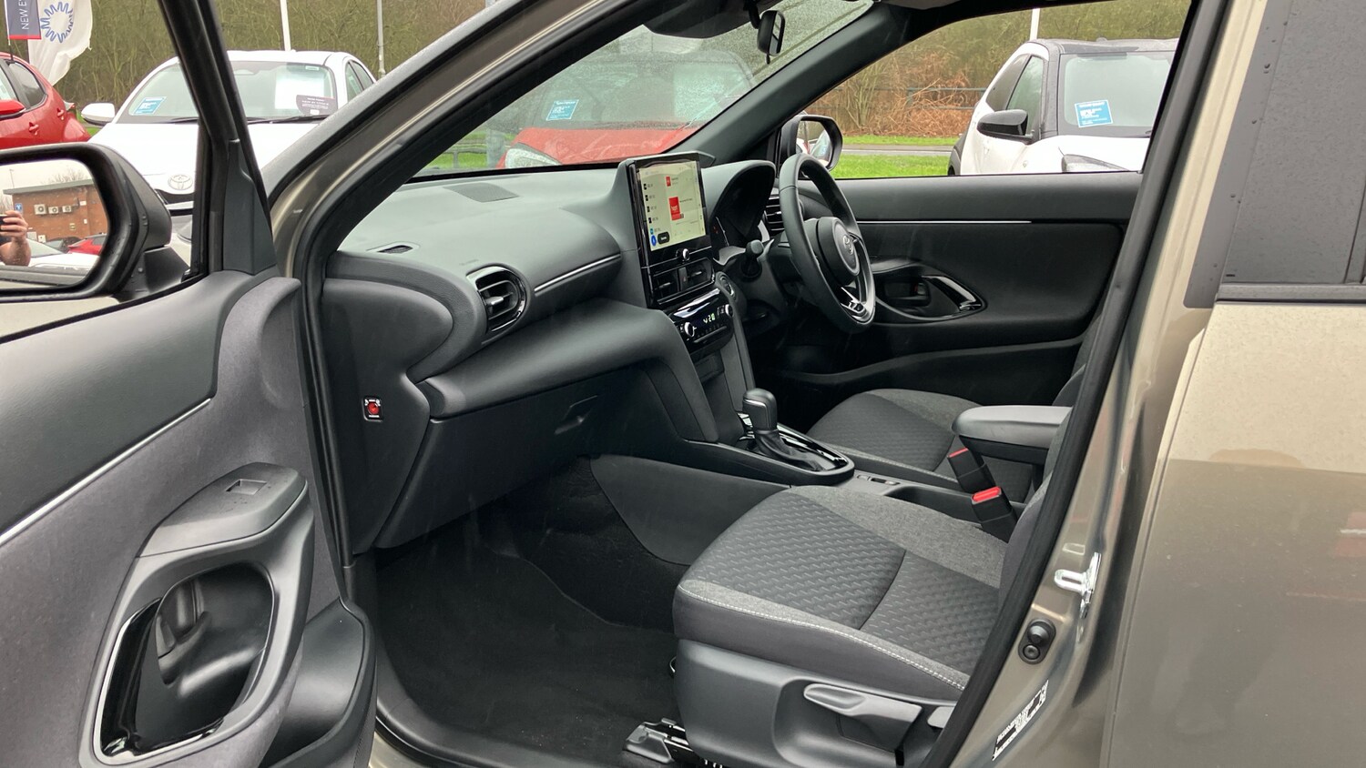 Used Toyota Yaris Cross 2024 for sale - 77528527: Photo 10