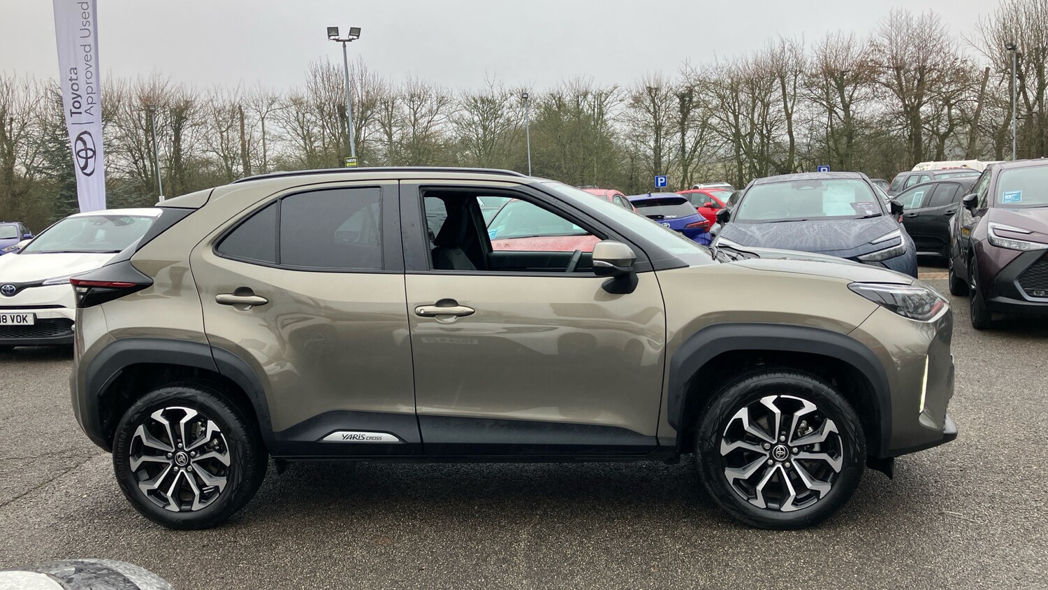 Used Toyota Yaris Cross 2024 for sale - 77528527: Photo 16