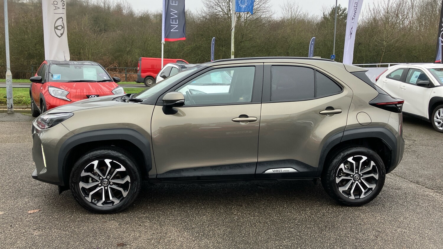Used Toyota Yaris Cross 2024 for sale - 77528527: Photo 17
