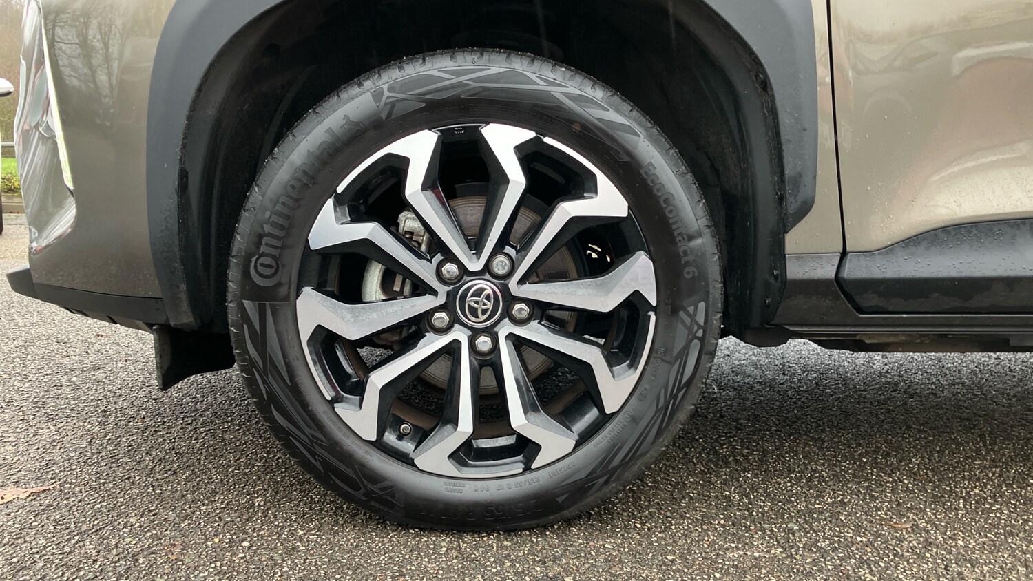 Used Toyota Yaris Cross 2024 for sale - 77528527: Photo 18