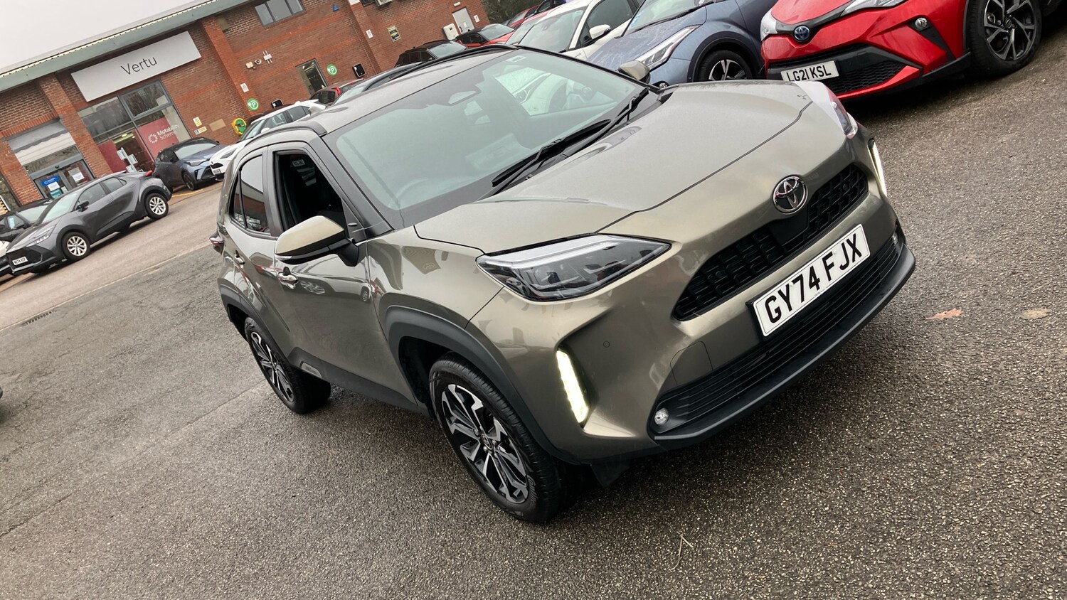 Used Toyota Yaris Cross 2024 for sale - 77528527: Photo 28