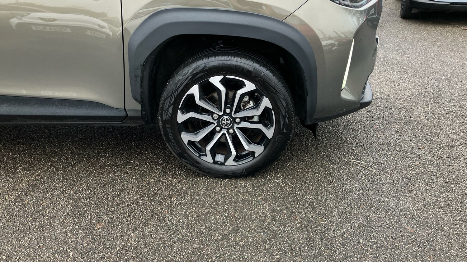 Used Toyota Yaris Cross 2024 for sale - 77528527: Photo 33