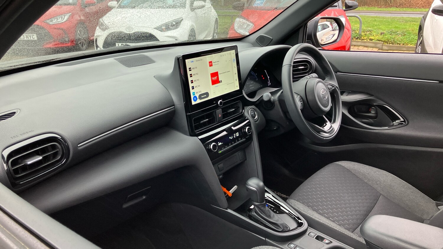 Used Toyota Yaris Cross 2024 for sale - 77528527: Photo 45